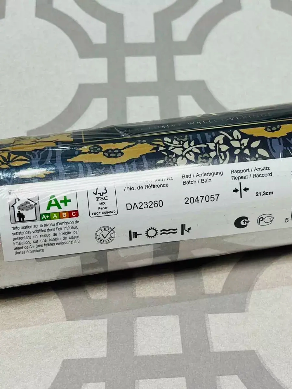 Обои чистый флизелин DA23260 Daimon Бельгия