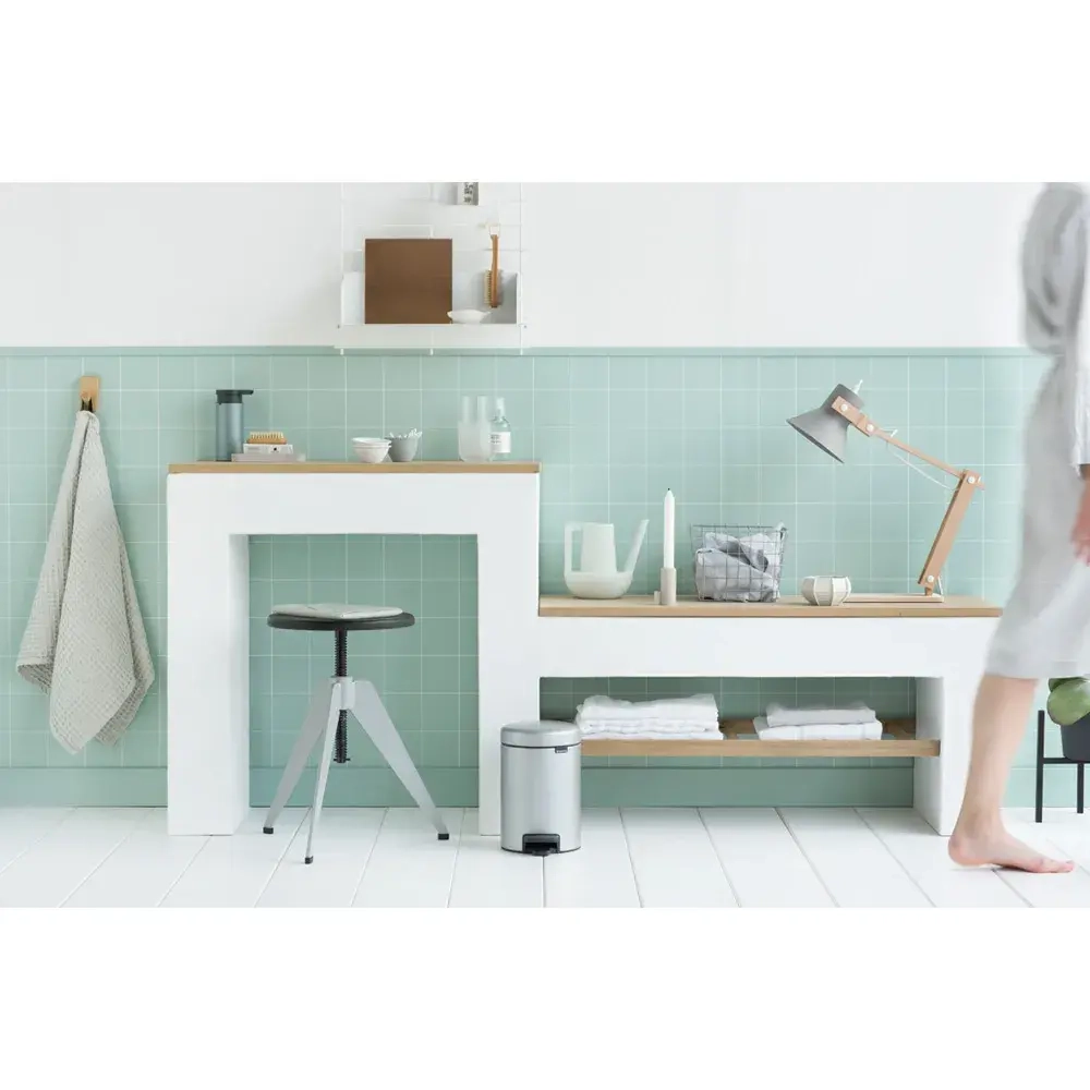 Brabantia Контейнер для мусора NewIcon 3л Серый Металлик
