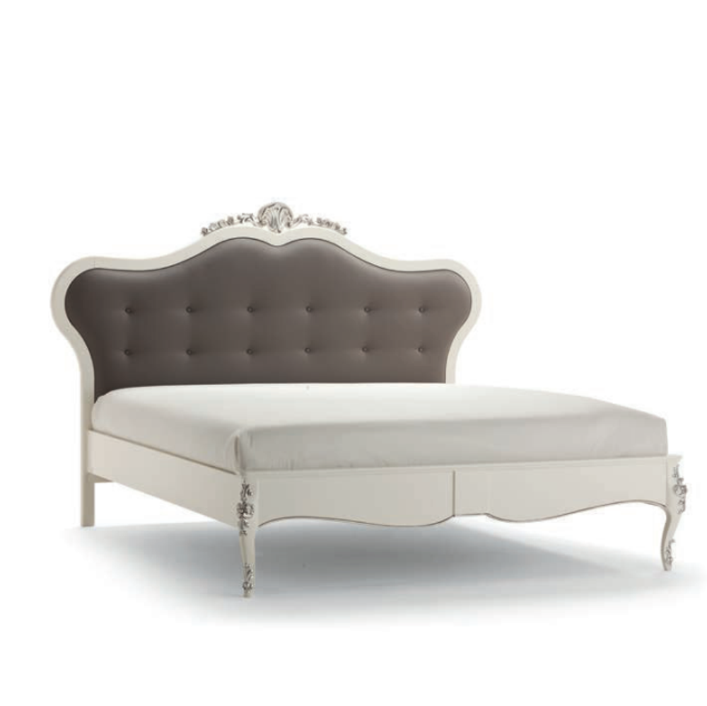 Кровать с изголовьем из экокожи  221х215х151 см