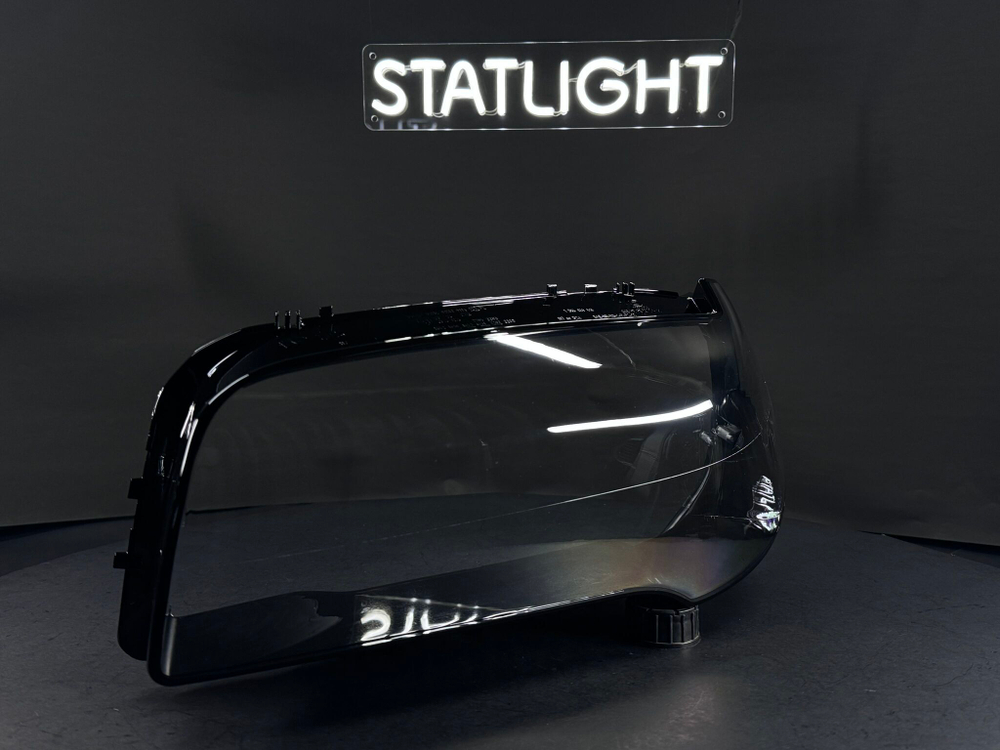 Левое стекло фары BMW X3 E83 2004-2010 рест