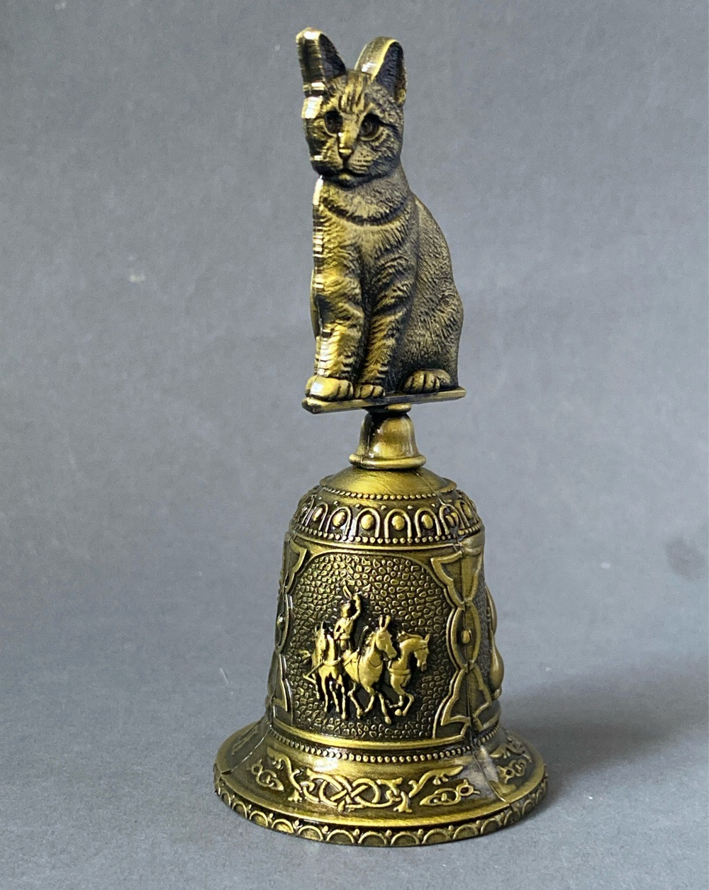 Колокольчик Кошка, 440 лет Тюмени