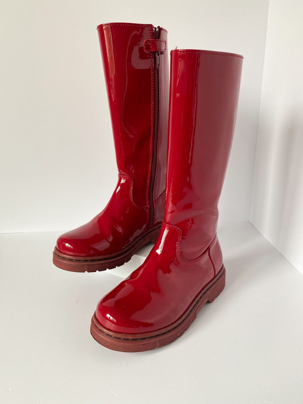 Лаковые сапоги Dolce&Gabbana, 27