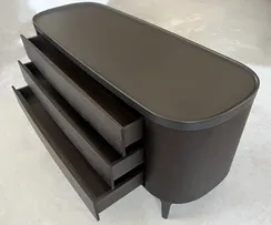 Комод с 3 ящиками Gentleman, 150х69 см, черный шпон дуба