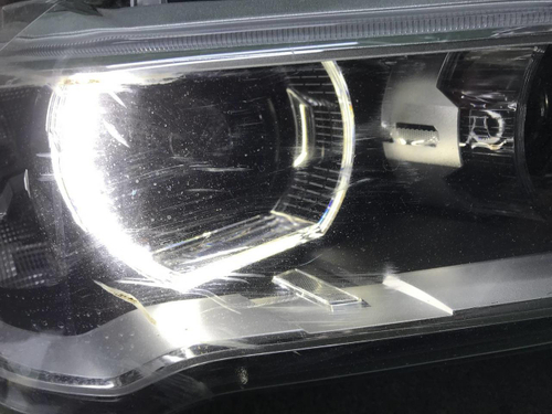 Битая Фара правая BMW X1 F48 (2015-2019) LED