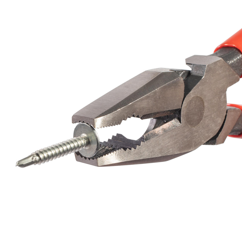 pliers_vampire_use_4_-505464180.jpg