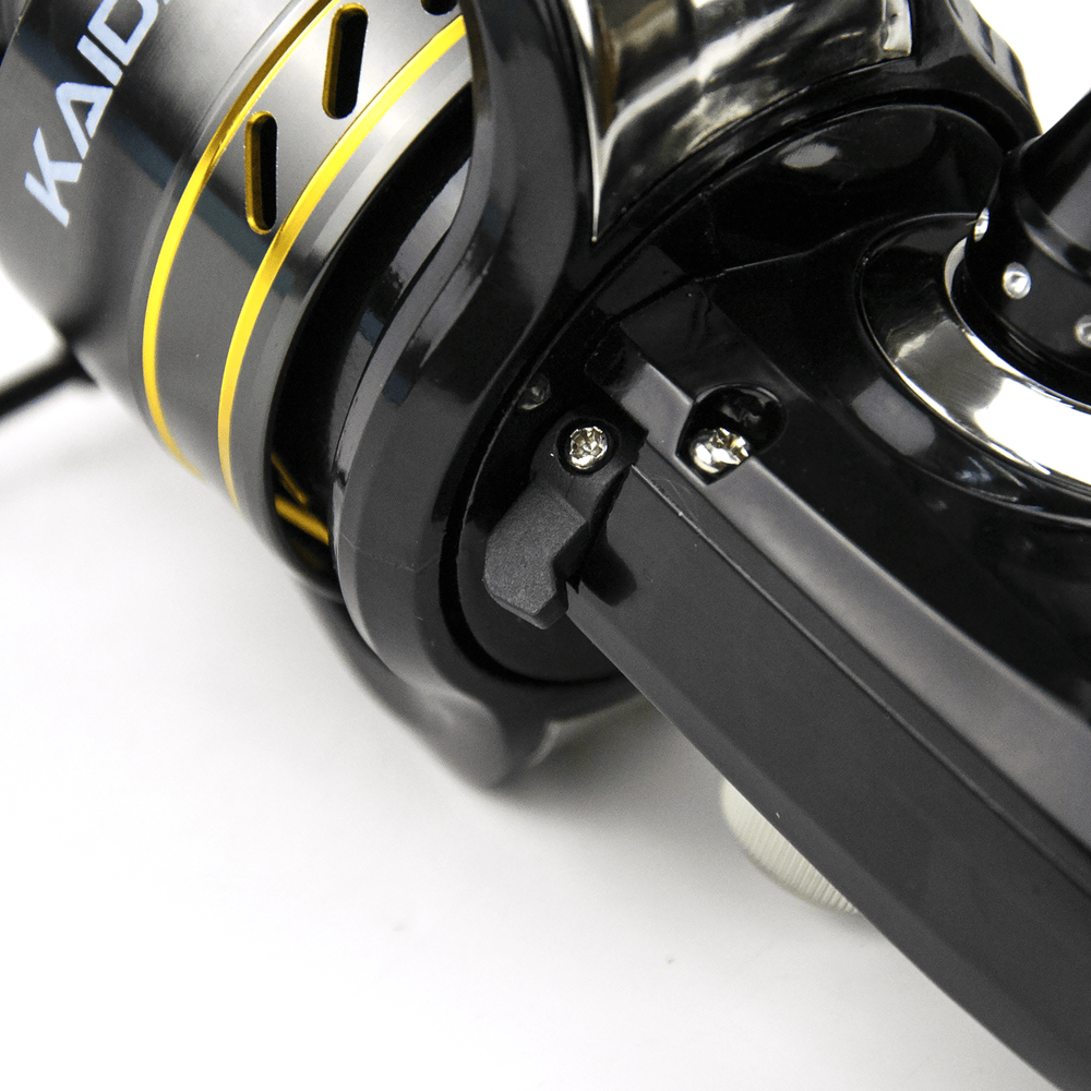 Катушка безынерционная с байтраннером Kaida KW (4000, 6+1BB, мет. шпуля)