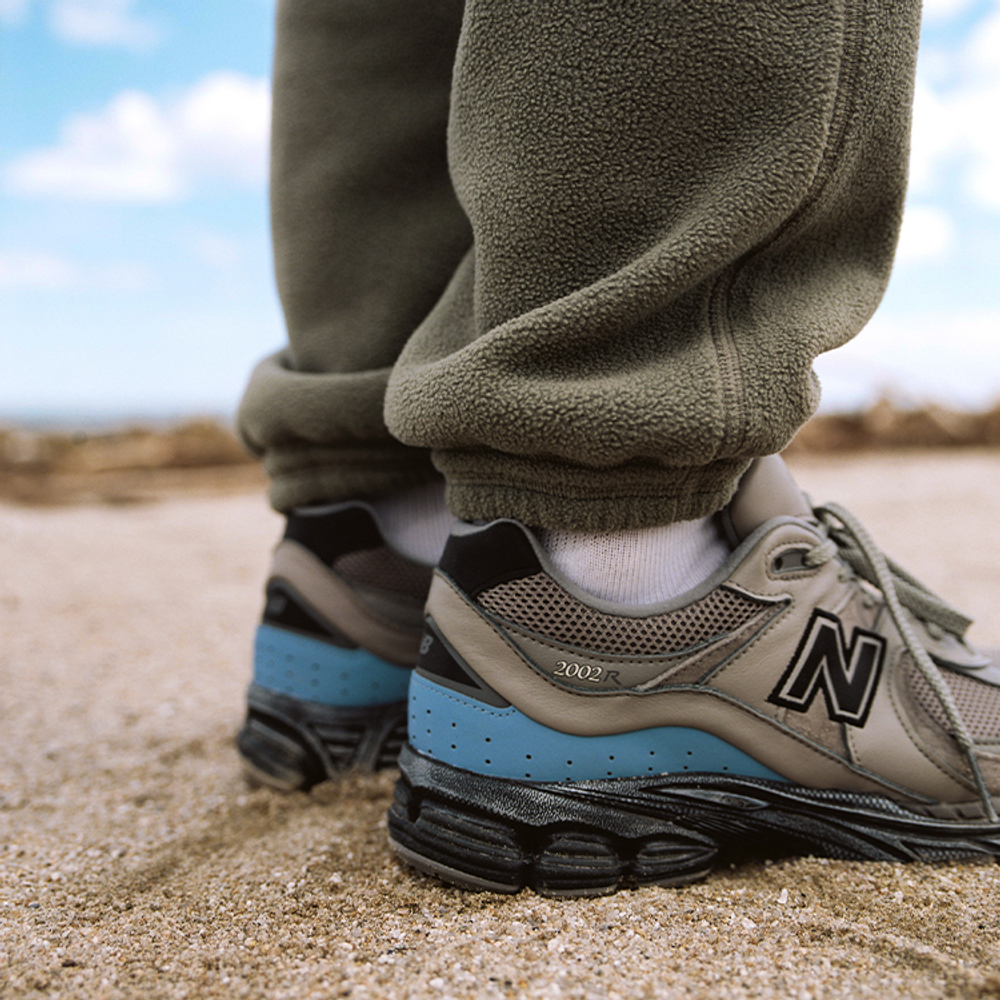 Кроссовки Thisisneverthat X New Balance Nb 2002R