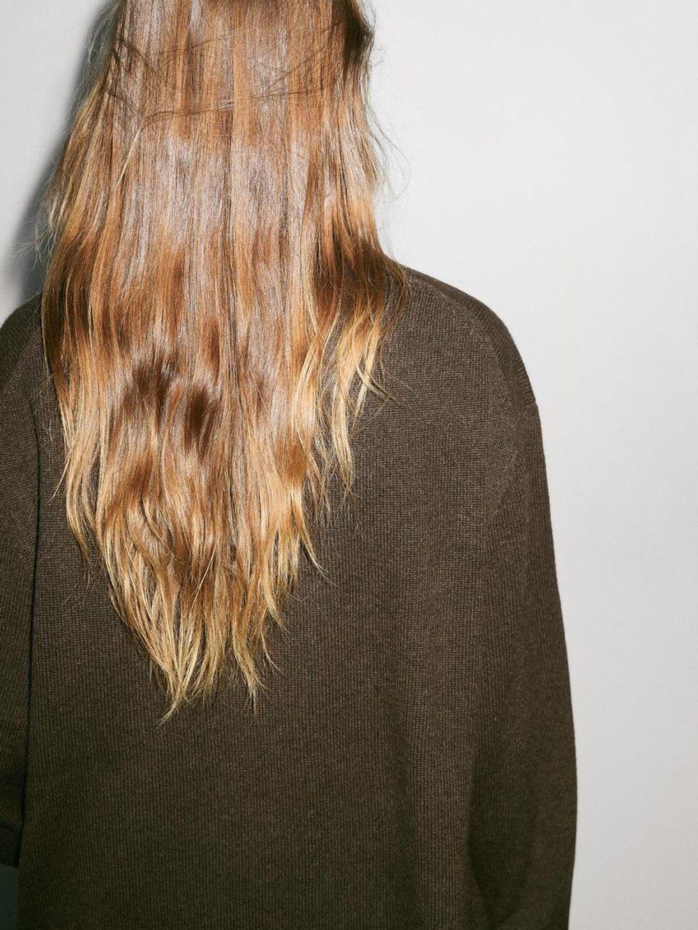 Massimo Dutti Кашемировый свитер оверсайз с V-образным вырезом, шоколадный