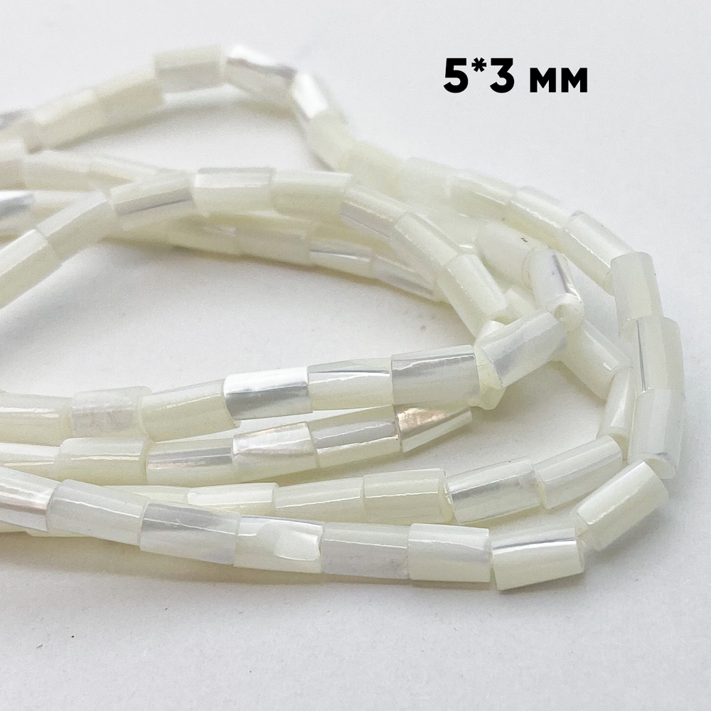 Перламутр, размер около 5,3*3 мм, цена за 37-38 шт (1/2 нити)