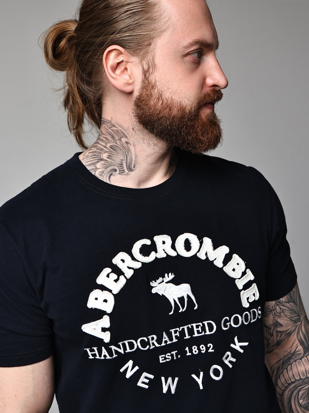 Футболка Abercrombie & Fitch ABF26