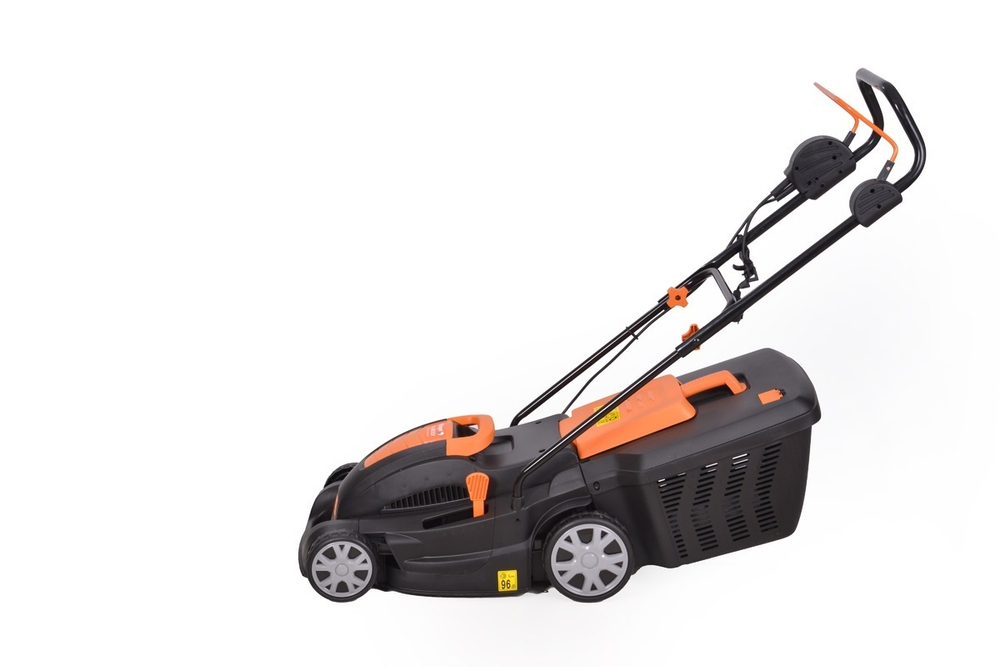 Электрическая газонокосилка Villager Villy 1600 E