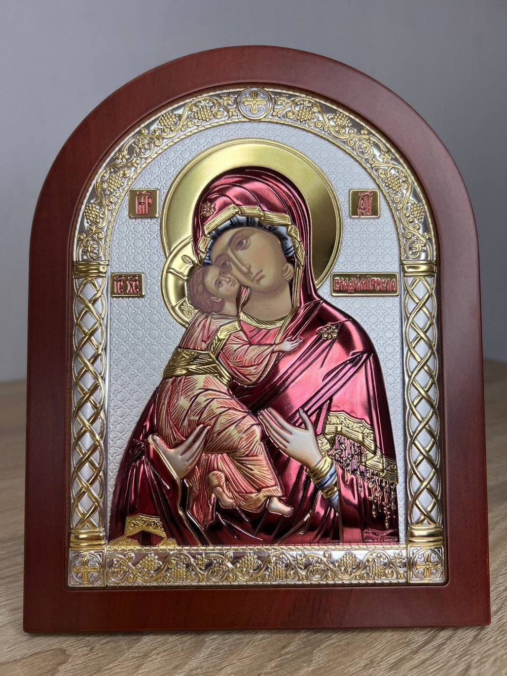 Владимирская БМ, икона арочная, красное дерево, эмаль 206х275