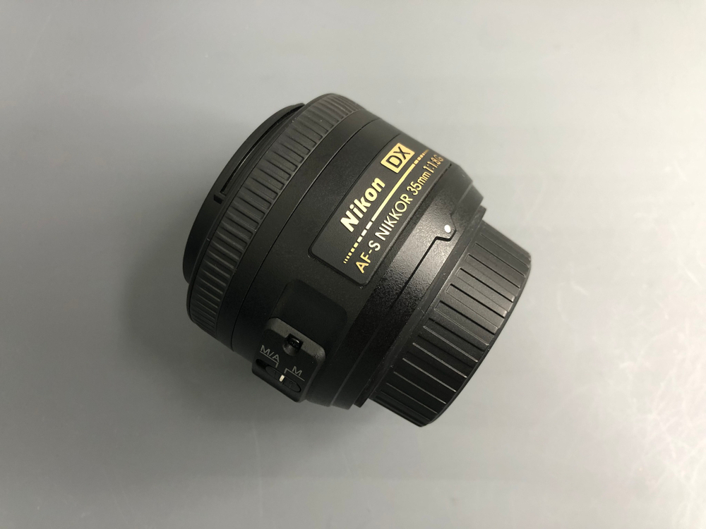 Nikon 35mm 1.8G DX
