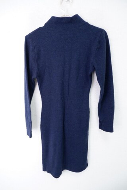 Платье стильное 42 размер