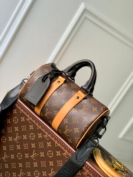 Louis Vuitton Keepall 25