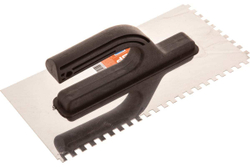 Гладилка Мастер Зубр 130x270 мм, 6x6 мм, штукатурная зубчатая нержавеющая с пластиковой ручкой 08042-06