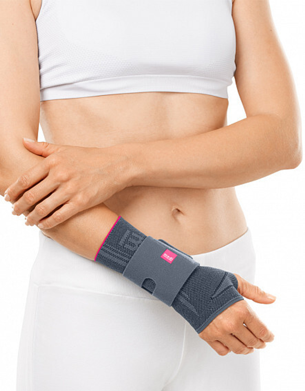 Бандаж на лучезапястный сустав Manumed active - серебристый