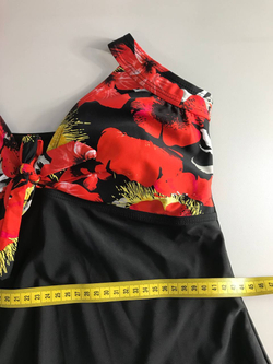 Топ Bpc для купания, визуально 52 размер