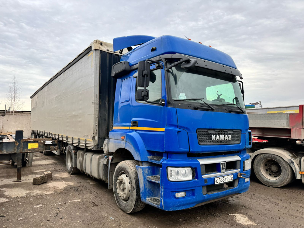 КамАЗ 5490 4x2 Седельный тягач 5490-S5 (Дизель/Газ, 12,0 л, 401 л.с., МТ)