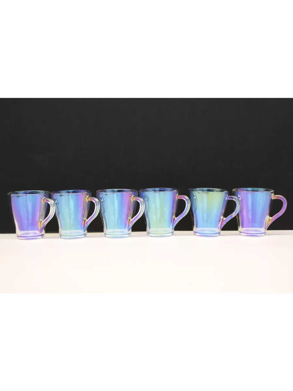 Набор кружек для чая и кофе.