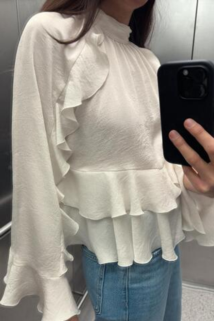 ZARA БЛУЗА С ВОЛАНАМИ, ЭКРЮ