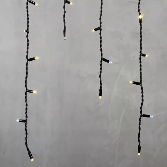 Светодиодная бахрома с колпачком 3,2*0,9 м., 168 теплых белых LED ламп, мерцание, каучуковый черный провод, LTC (LL168BLW-1-2WW)