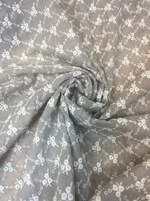 Ткань Батист натуральный хлопок 100%с вышивкой (Италия) ш-140см цена за 1м