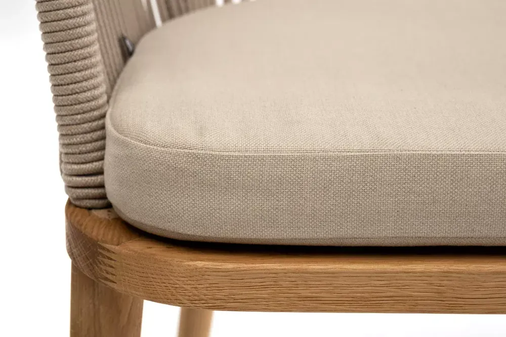 "Лион" стул плетеный из роупа, основание дуб, роуп бежевый круглый, ткань бежевая 052