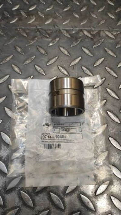 Втулка 20T-70-25740