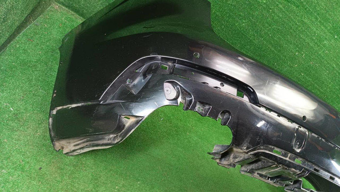 Бампер задний Maserati Levante (2016-2020)