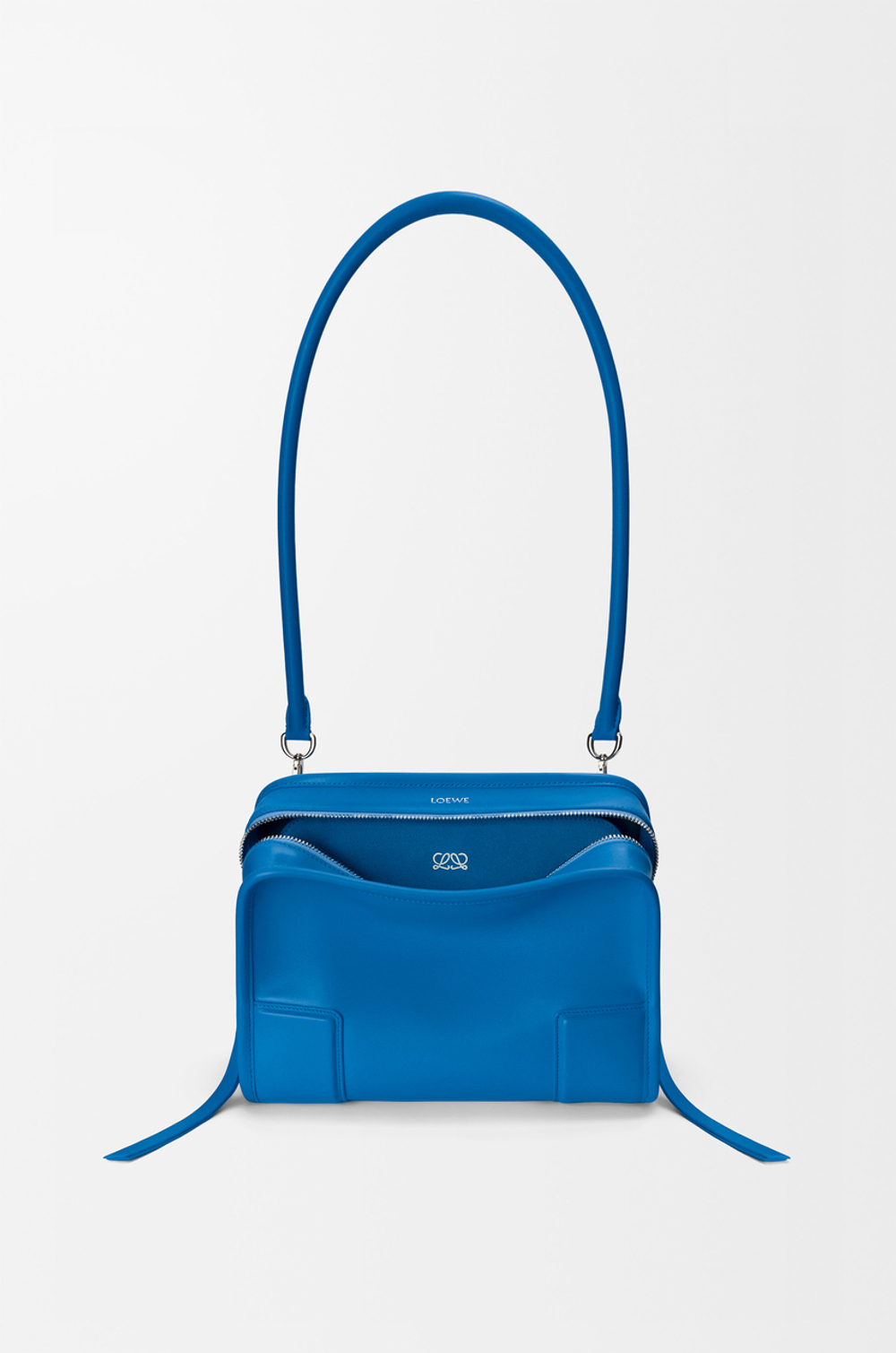 Loewe Маленькая сумка Amazona 180 из мягкой телячьей кожи, ярко-синий