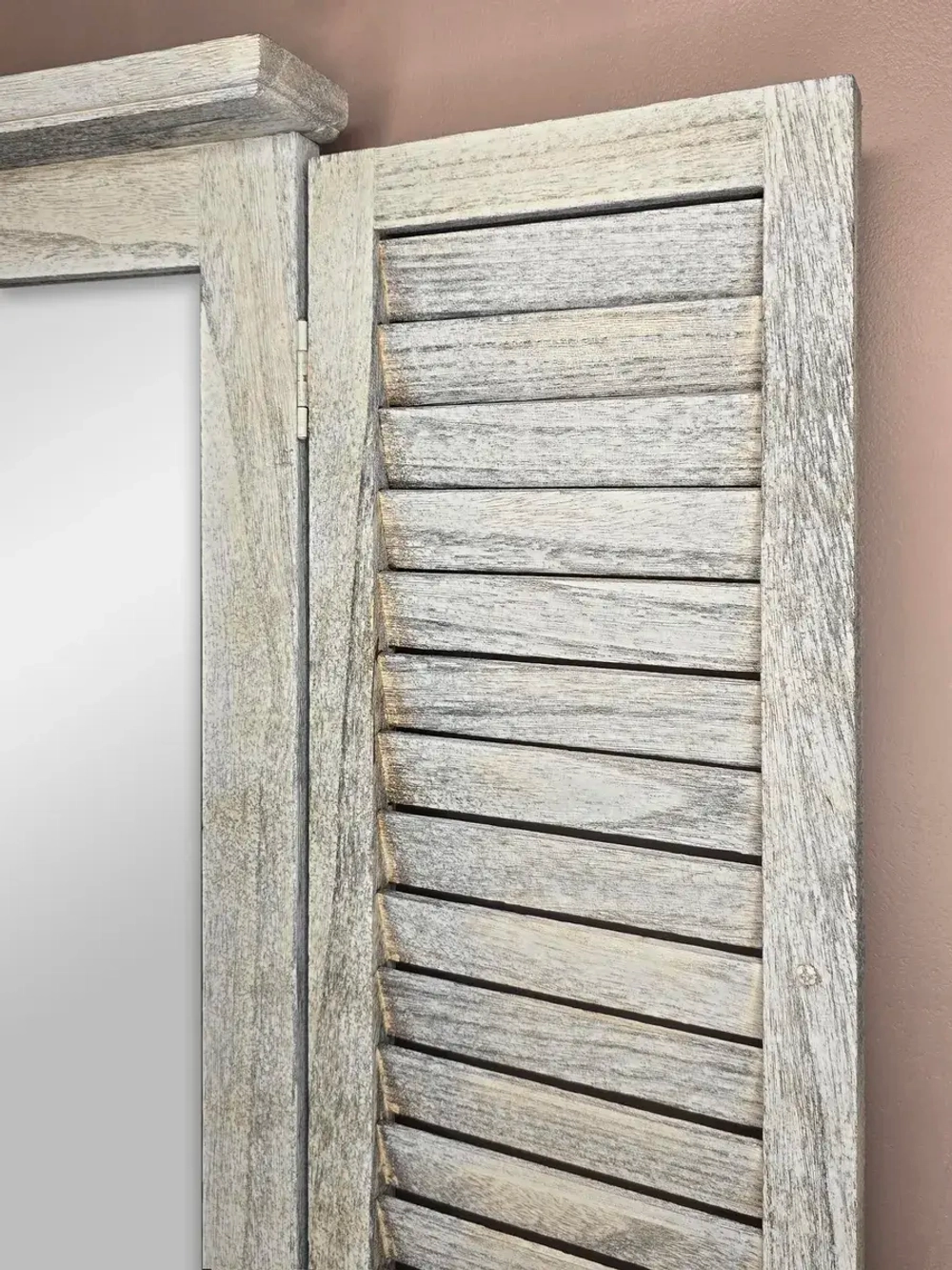 Зеркало настенное большое