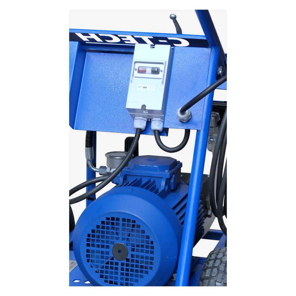 Установка опрессовочная высокого давления C-TECH DN1610 (160 бар, до 600 л/ч, 3 кВт, 220 В) мобильная