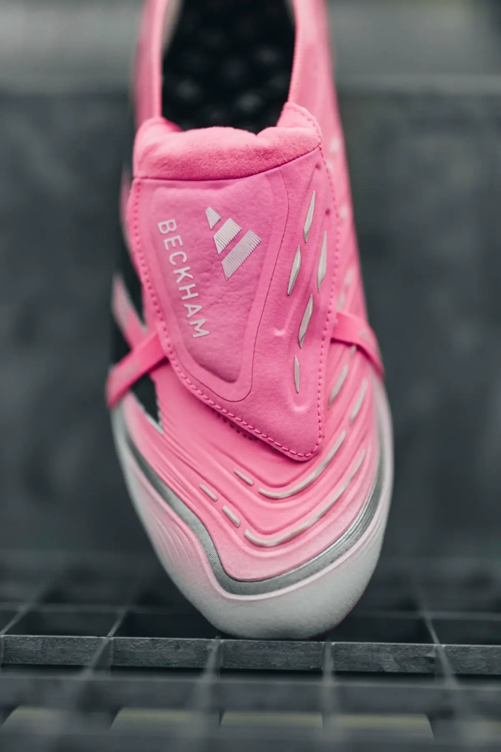 Бутсы adidas Predator Elite FT FG - розовый