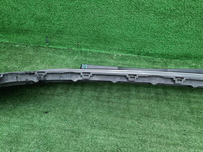 Решетка переднего бампера Toyota Camry xv70 17-21