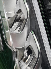 Битая Фара правая Kia K5 (2019-2023) LED