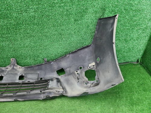 Бампер передний Toyota Corolla E160 (2012-2016)