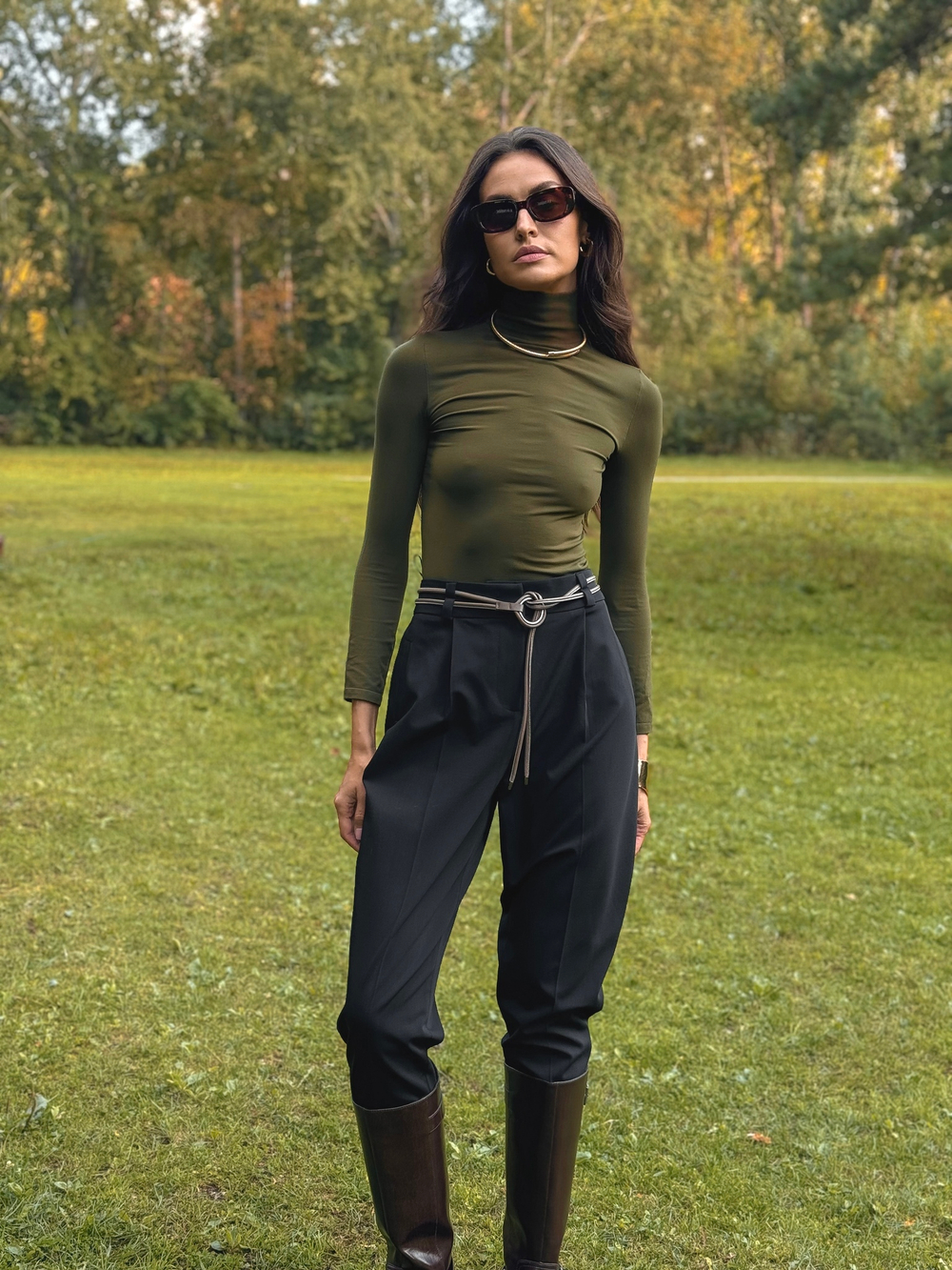 Брюки с поясом-шнурком