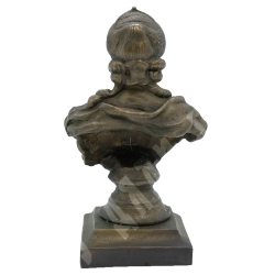 Бронзовый бюст Императрицы Елизаветы Петровны. Литьё. XX в.