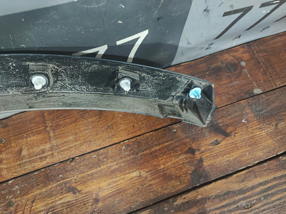 Накладка крыла заднего левого Chery Tiggo 8 Pro 21-нв Б/У Оригинал 609000645AA