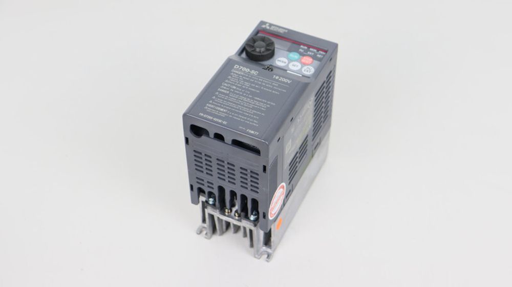 Mitsubishi FR-D720S-025SC-EC