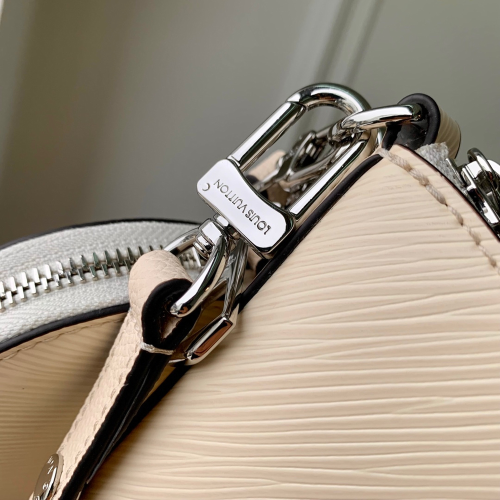 Louis Vuitton Marellini Bag
