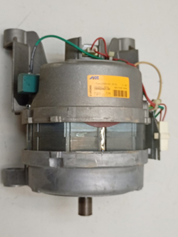 WISL62CSI кт55 Двигатель для стиральной машины Indesit 250007499 б/у