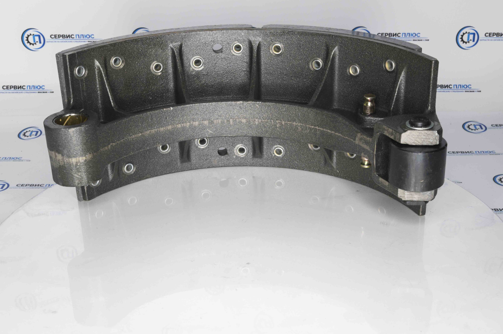 Колодка тормозная передняя SH-F3000/X3000 (1-палец под пружину) DZ95009440006