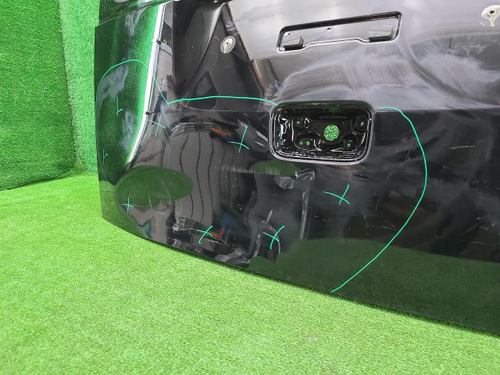 Крышка багажника Hyundai Staria (2021-н.в.)