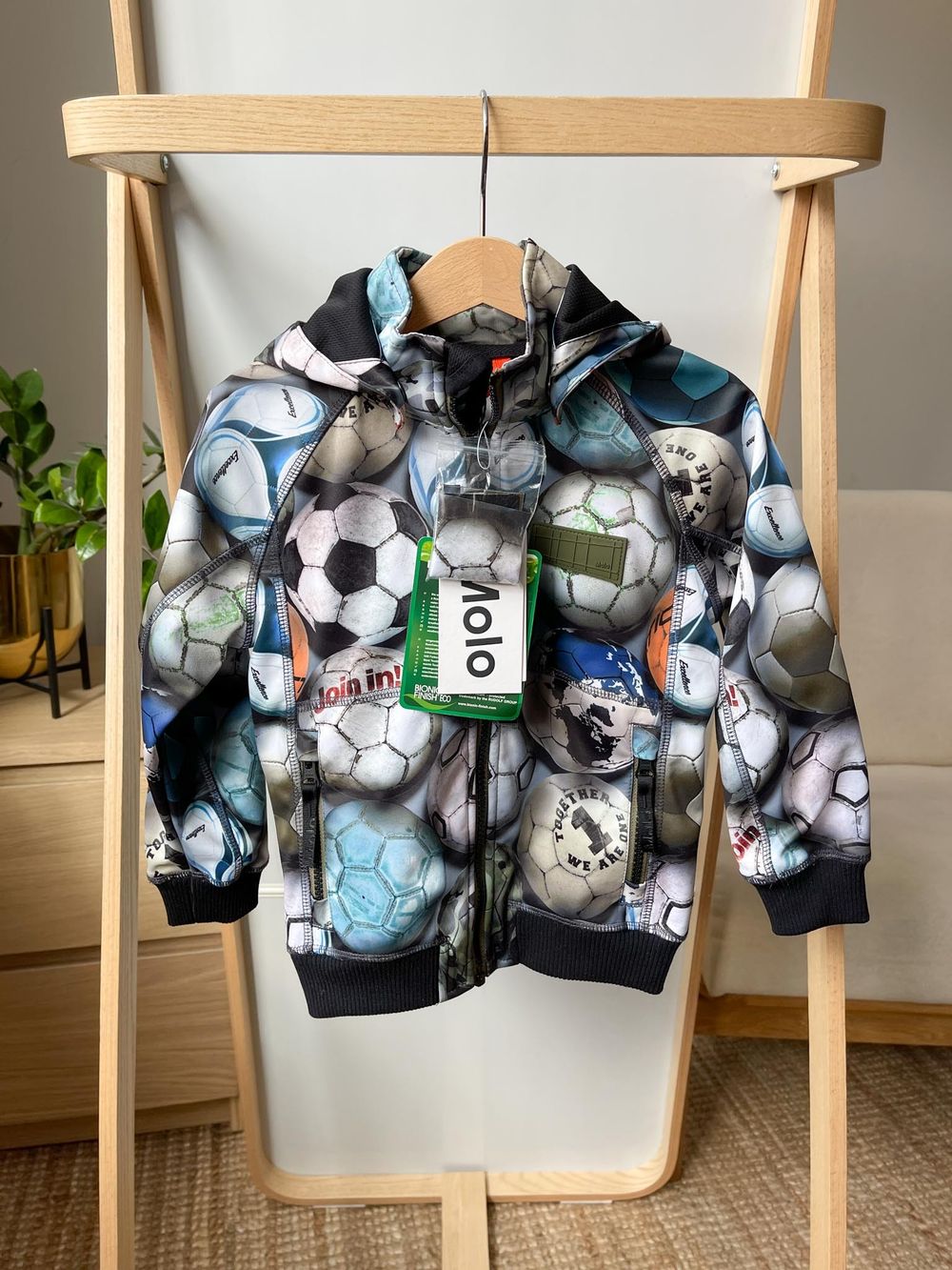 Новая куртка Molo, 98