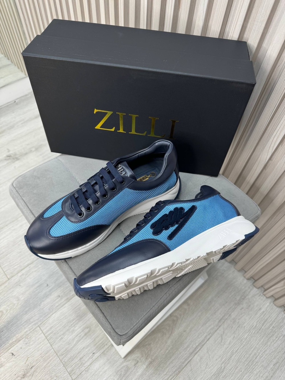Кроссовки Zilli