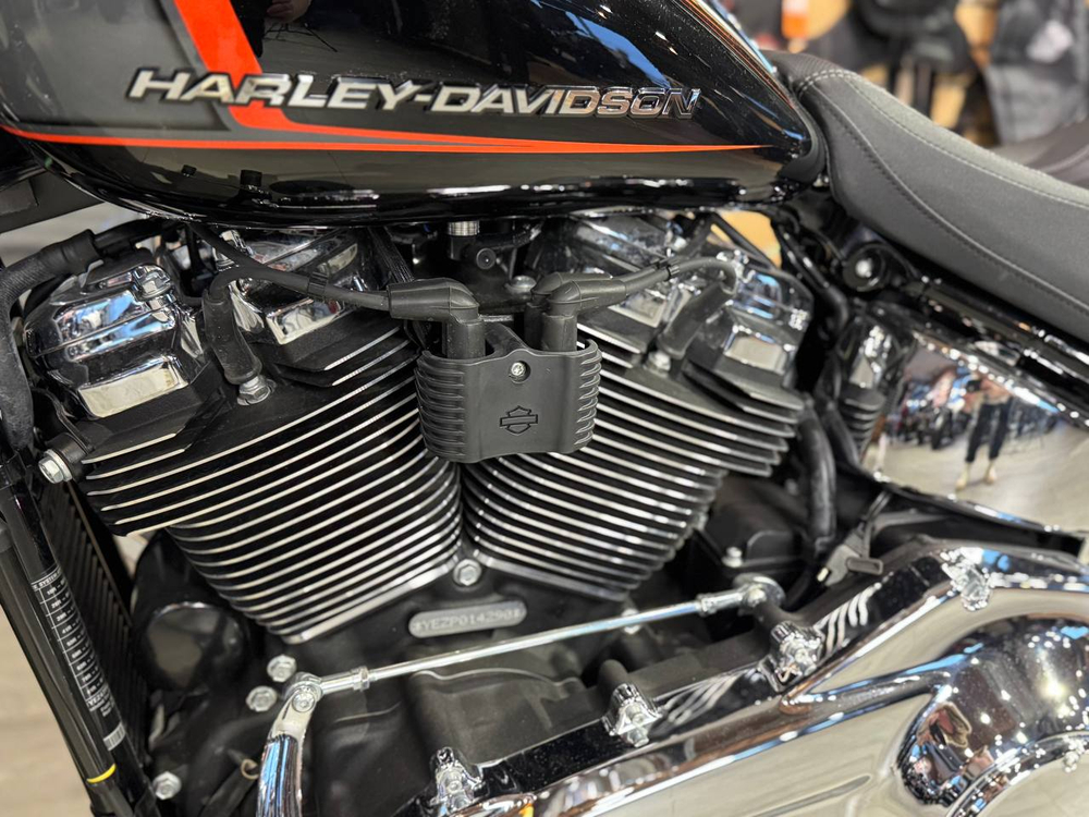 Harley-Davidson BREAKOUT 117 (Vivid Black) с НДС