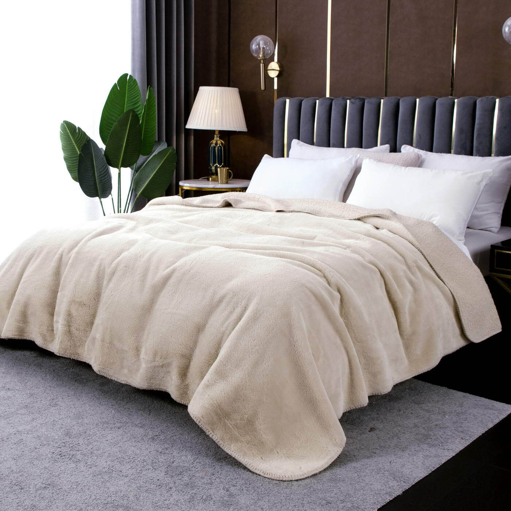 Покрывало 220x240 Sofi De MarkO Аурелия светло-бежевое