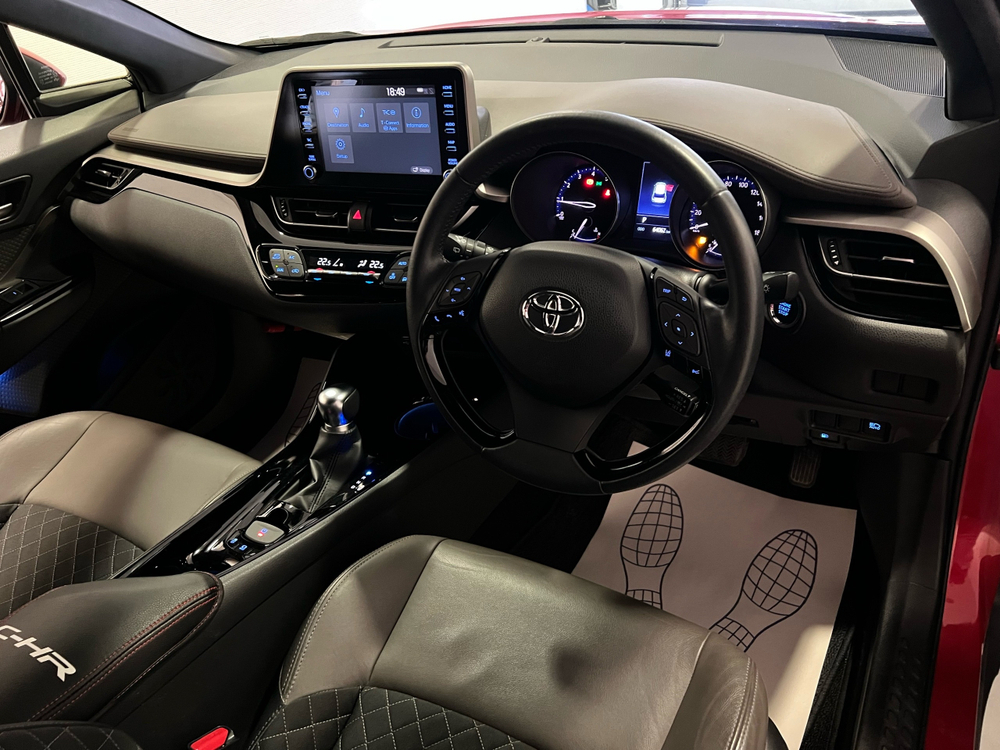 Toyota C-HR, 2020 год